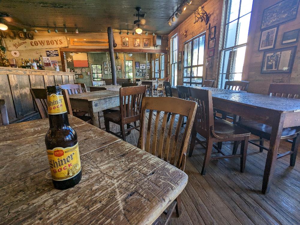 A Shiner at Gruene Hall